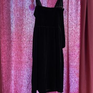 GB black NWT silk wrap dress wrap size small GB7130STV